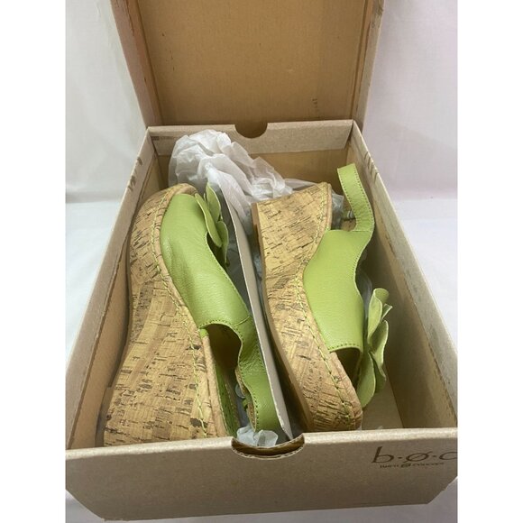 B.OC Women's Green Apple Size 9 Floral accent Wedge Sandal with Box - Picture 9 of 12